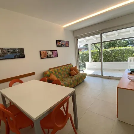 Ferienhaus Fur 8 Personen Ca 60 Qm In Bibione, Adriakuste Italien Und Umgebung بيبيوني