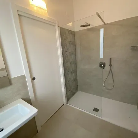 Nyaraló Ferienhaus Fur 8 Personen Ca 60 Qm In Bibione, Adriakuste Italien Und Umgebung Bibione