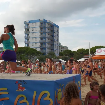 Ferienhaus Fur 8 Personen Ca 60 Qm In Bibione, Adriakuste Italien Und Umgebung بيت للعطل